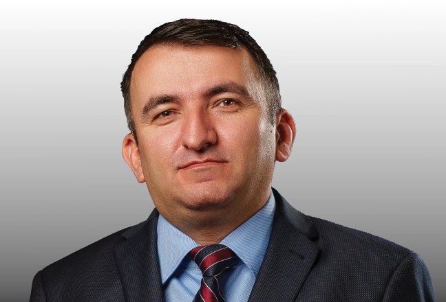 Răzvan Popescu - Director Financiar (CFO)